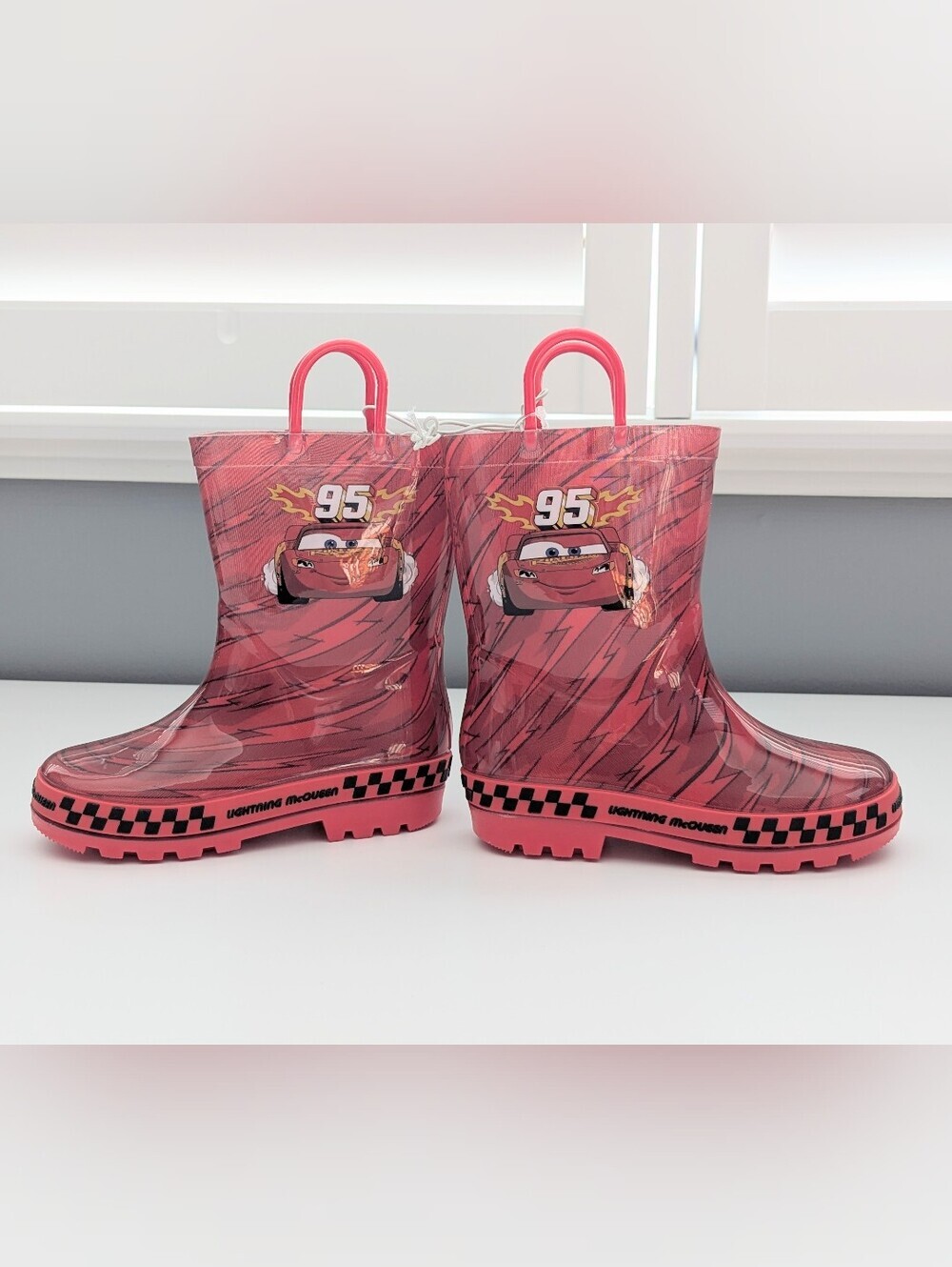 NWOT Disney Pixar Cars Lightning McQueen Kids (Size 11/12) Rain Boots w/Handles